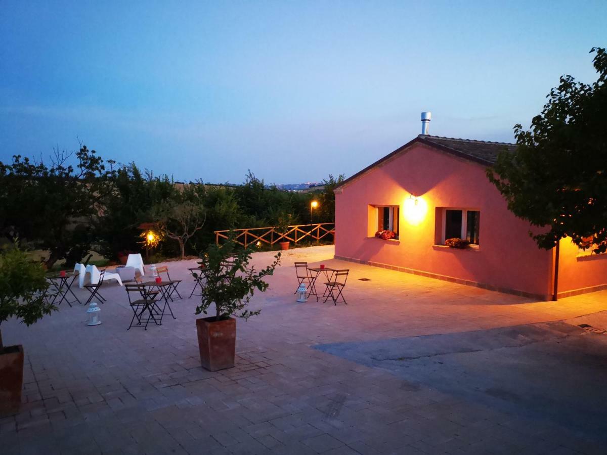 B&B Ceresa - Country House Loreto Luaran gambar